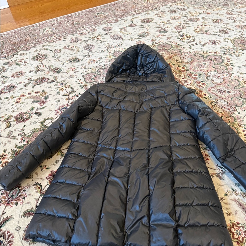 Andrew Marc Women's Black Puffer Coat host pick - Picture 11 of 17